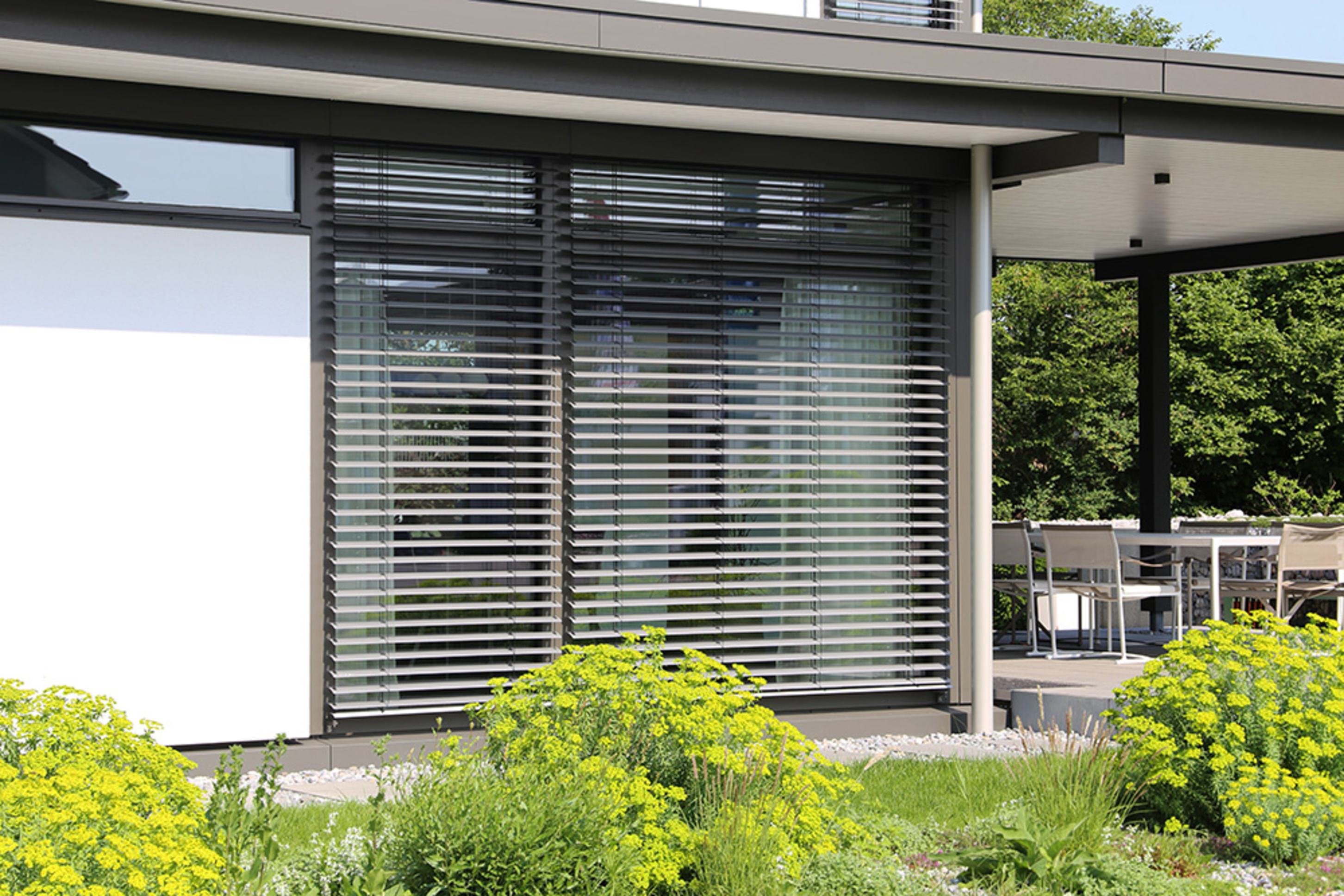 Rollladen­steuerung bei Becker & Becker Elektrotechnik GbR in Trebur